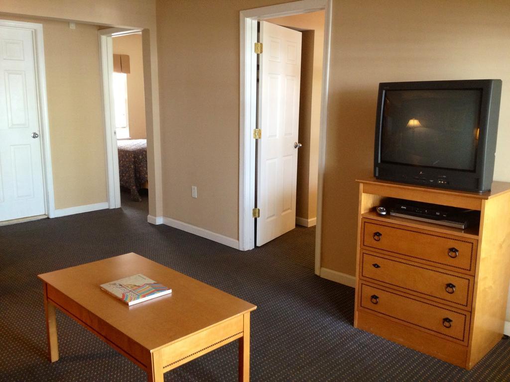 Ambassador Inn Ocean City Rum bild